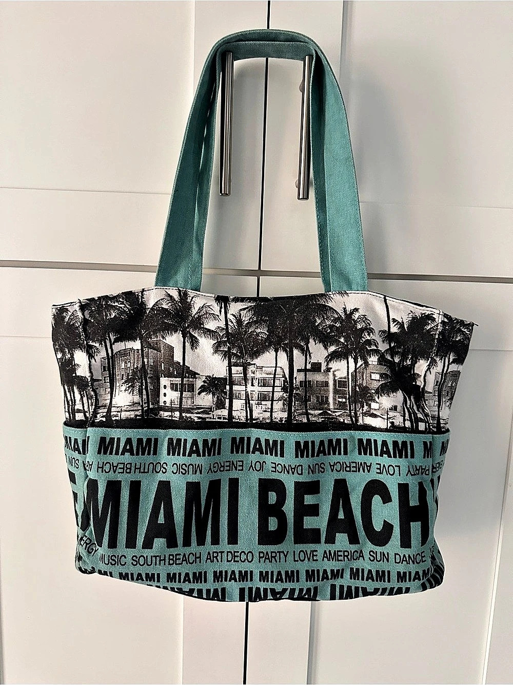 Robin Ruth Miami Beach Canvas Tote Bag Black & Green